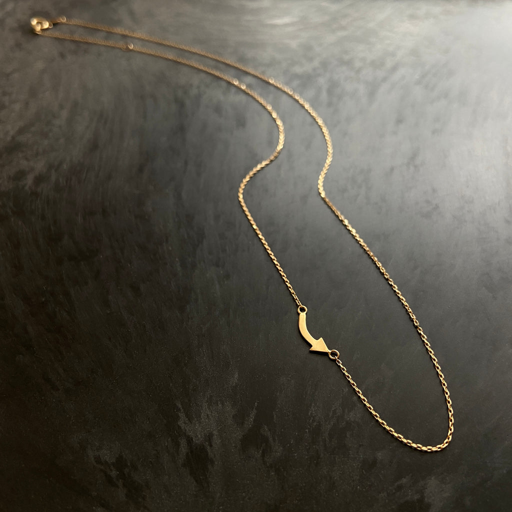 １８金製 矢印モチーフチェーン40cm