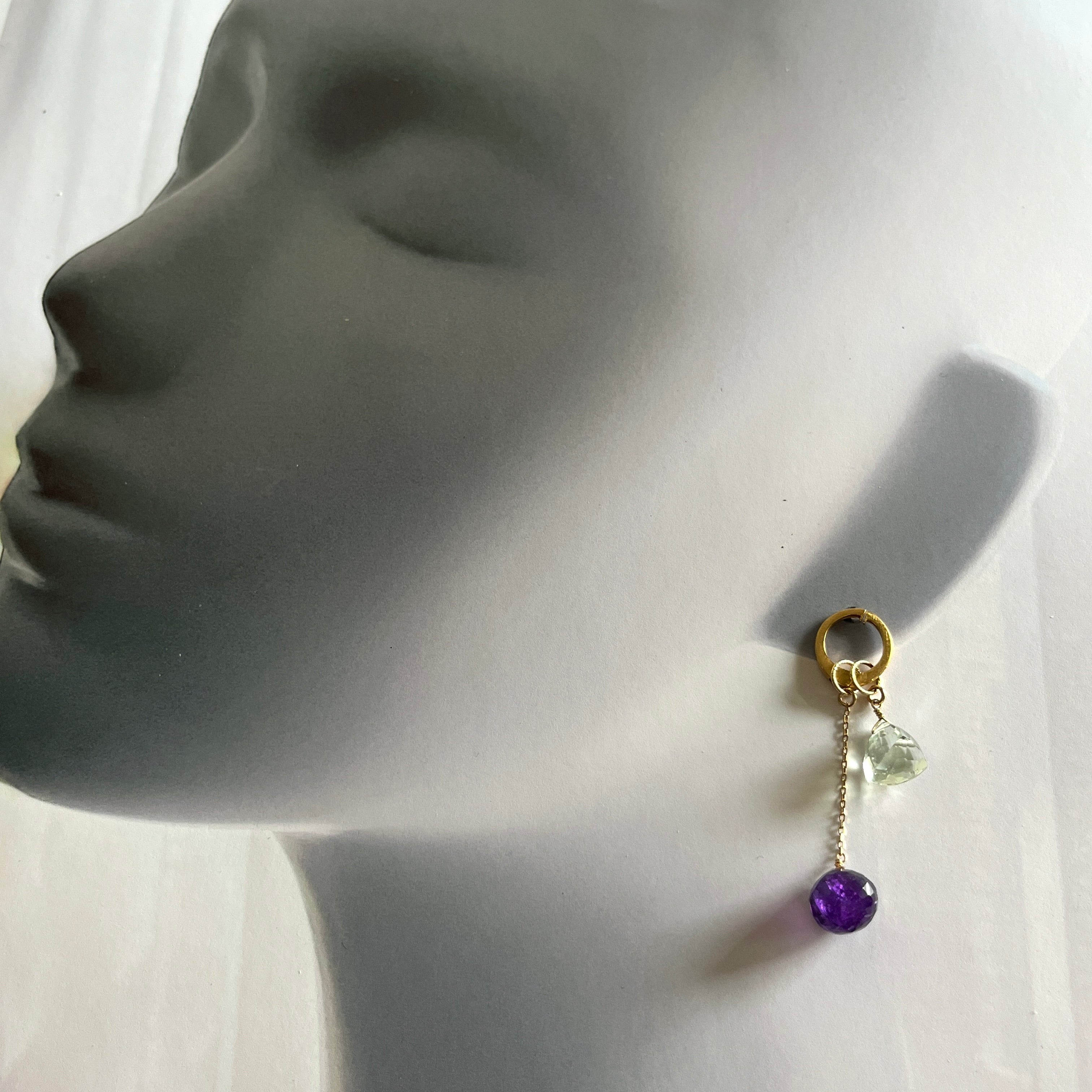 K18アメシスト・オニオンシェイプ・ロングタイプ・チャーム